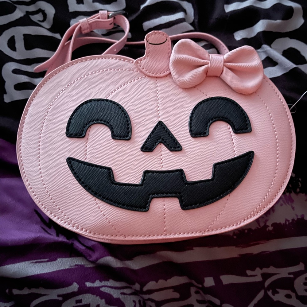 Halloween Pink Pumpkin Crossbody Purse ‘Fine by Me’ Jack-o’-lantern With Bow